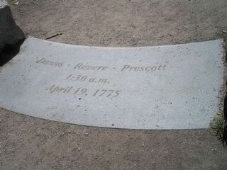monument at the spot where Revere was captured, but Dawes and Dr. Samuel Prescott escaped