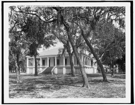 Sarah Dorsey's mansion at Beauvoir