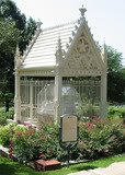 tomb of General Johnston