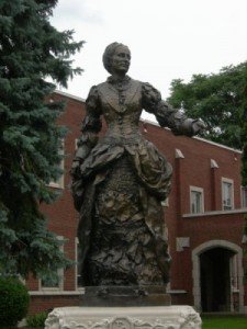 olivia clemens statue