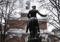 Paul Revere statue in front of Independence Hall